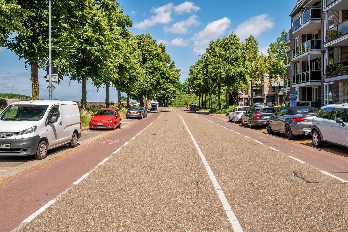 Photo 25 of Sint Urbanusweg 8-B