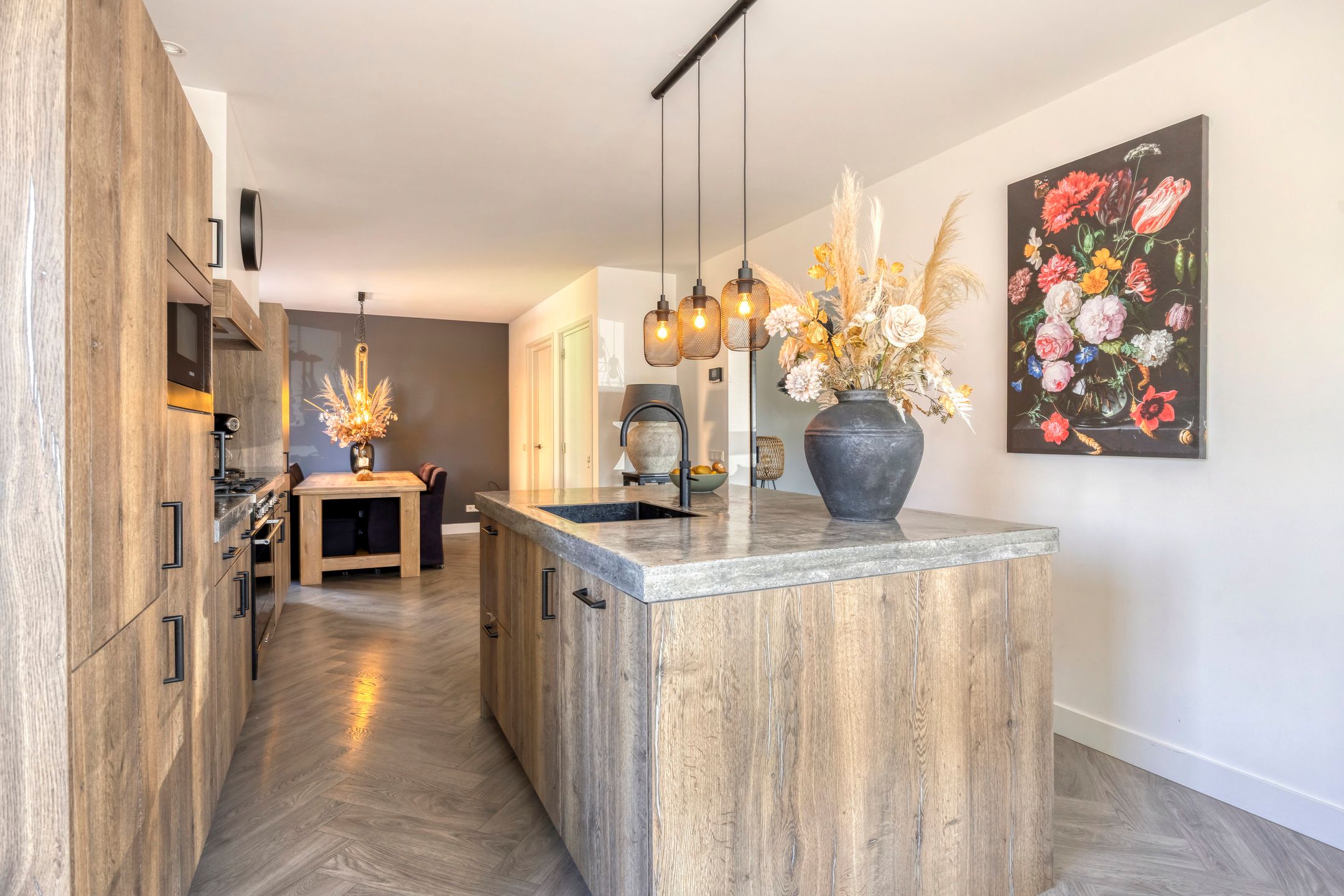 Photo 21 of Burgemeester Doormanstraat 24-A