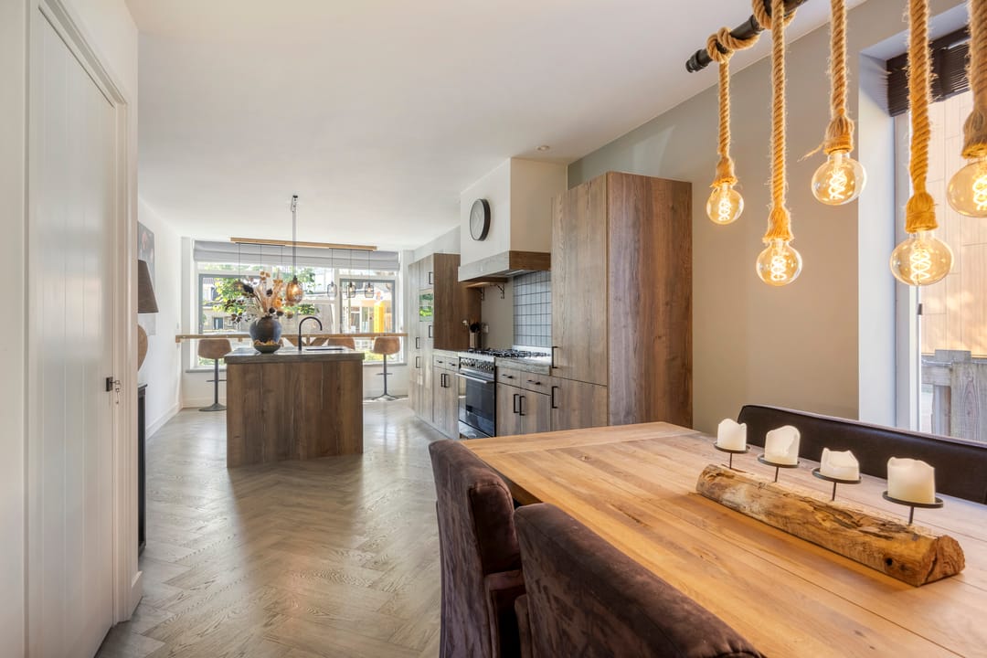 Photo 23 of Burgemeester Doormanstraat 24-A