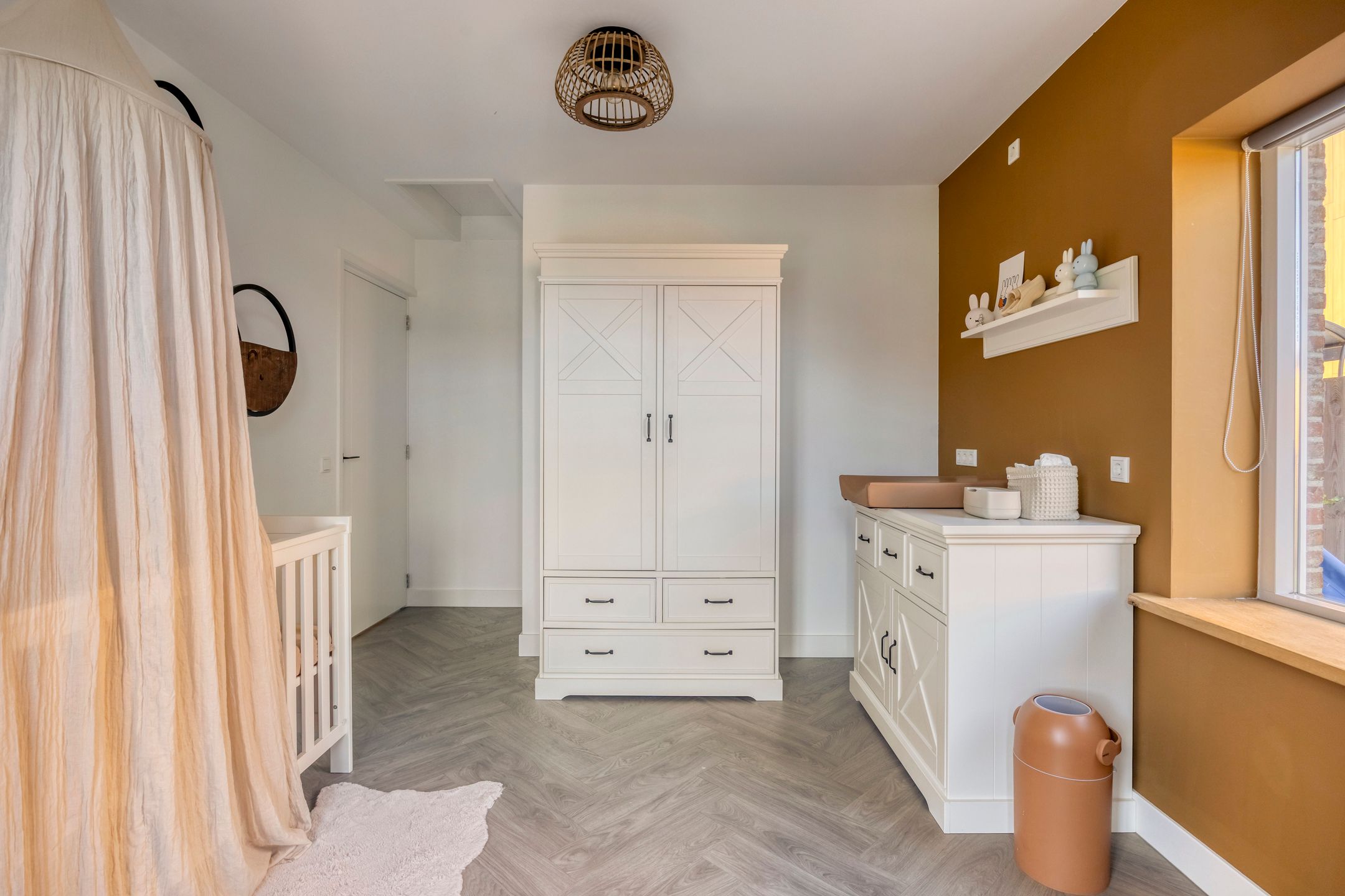 Photo 30 of Burgemeester Doormanstraat 24-A