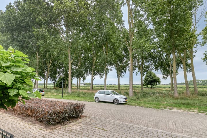 Foto 6 van Albaststraat 25