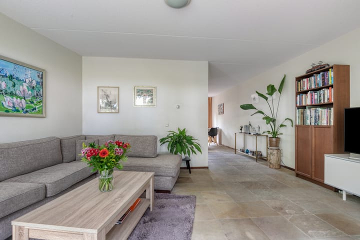 Foto 16 van Albaststraat 25