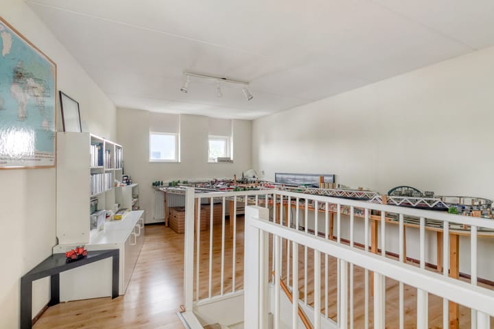 Foto 30 van Albaststraat 25