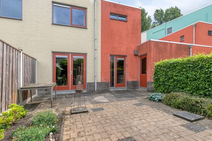 Foto 36 van Albaststraat 25