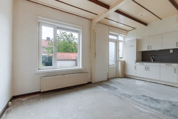 Photo 14 of Ernst Casimirstraat 32