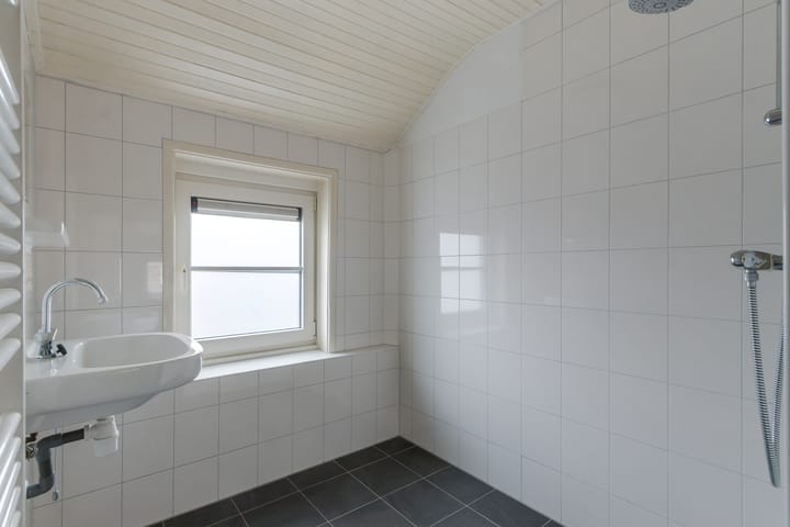 Photo 19 of Ernst Casimirstraat 32