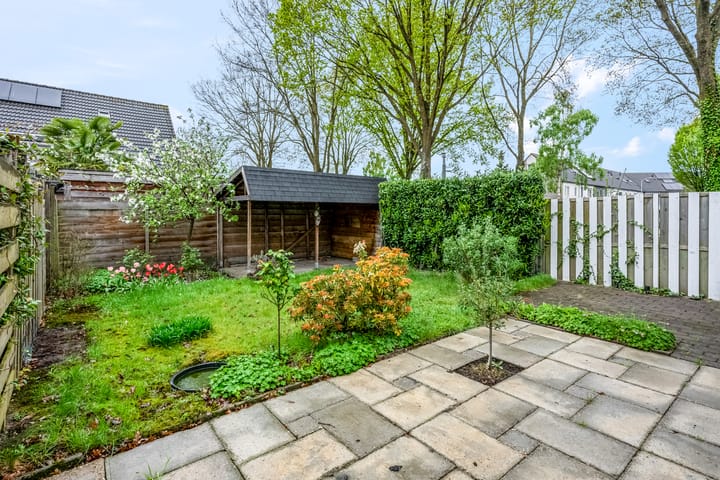 Foto 19 van Netscherstraat 35