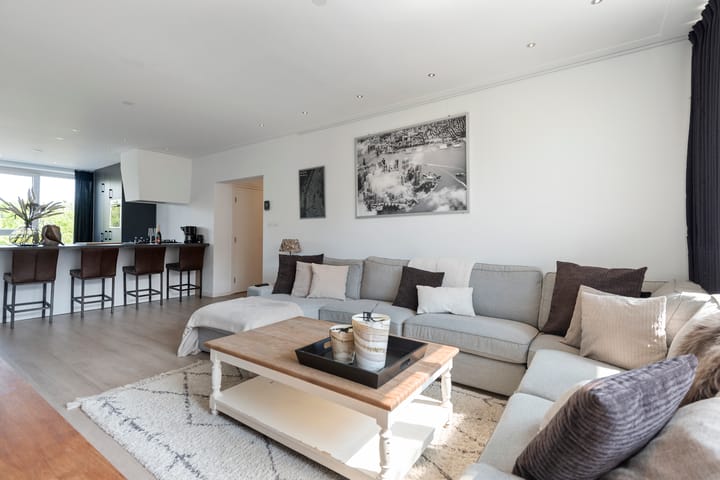 Foto 1 van Plesmanweg 431