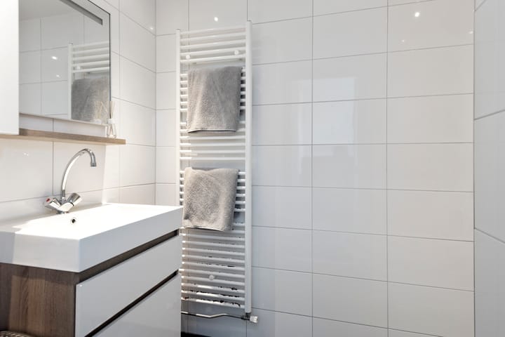 Foto 15 van Plesmanweg 431