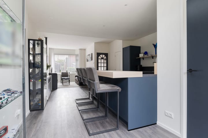 Foto 14 van Anna Bijnsstraat 9