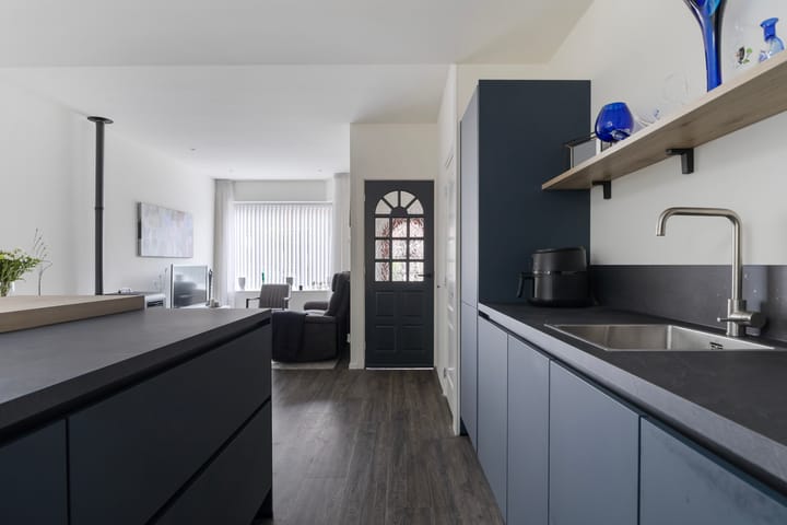 Foto 15 van Anna Bijnsstraat 9