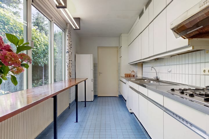 Photo 12 of Emmalaan 30