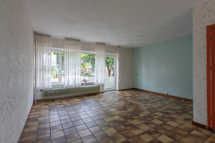 Foto 7 van Stikkerstraat 35