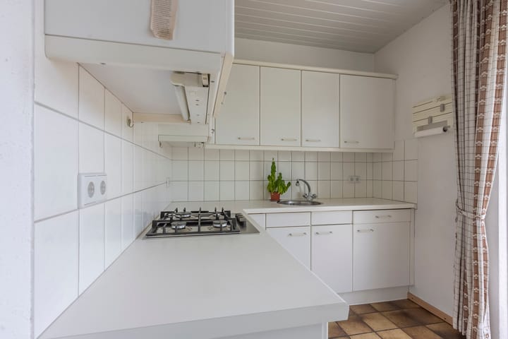 Foto 11 van Stikkerstraat 35