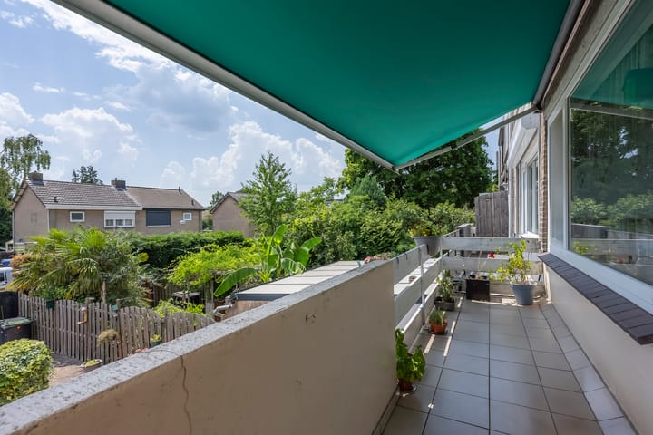 Foto 13 van Stikkerstraat 35