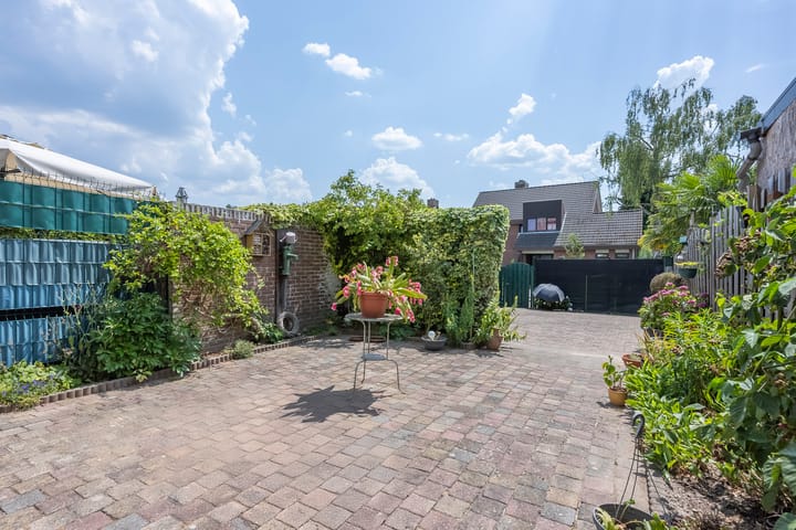 Foto 22 van Stikkerstraat 35