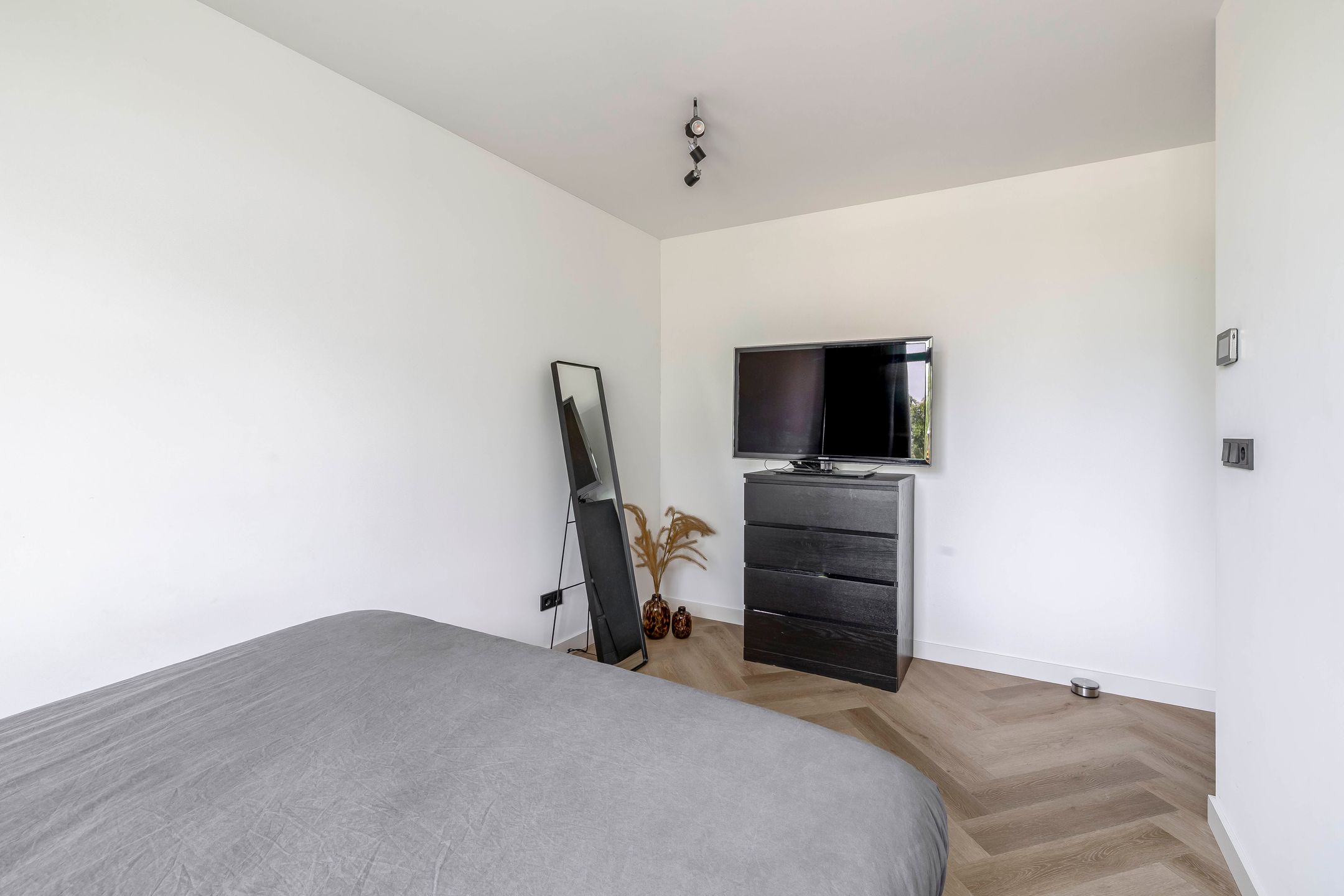 Photo 21 of Zilverschoonlaan 36