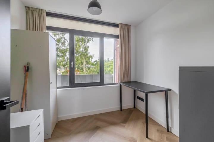 Foto 24 van Zilverschoonlaan 36