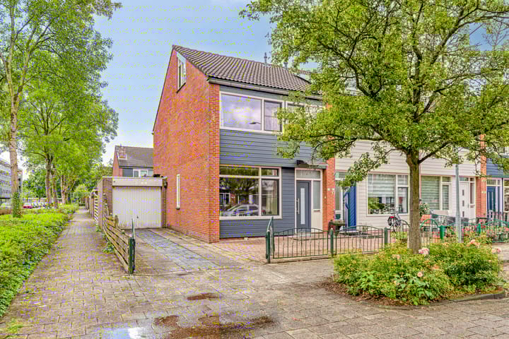Mansholtstraat 75