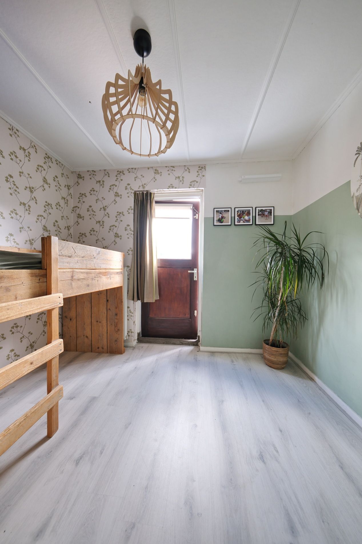 Photo 18 of Wielewaallaan 29