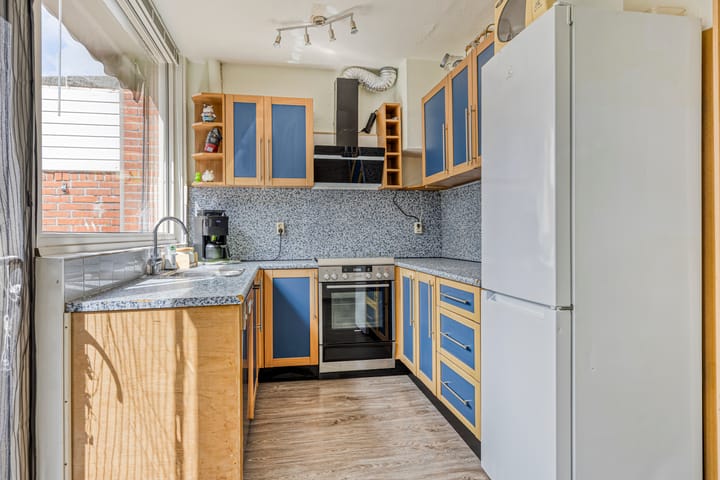 Foto 10 van Mansholtstraat 75