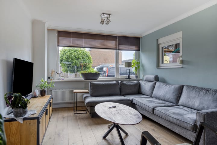 Foto 6 van Robert Scottstraat 138