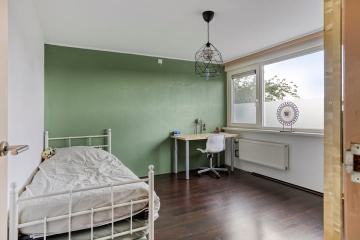 Foto 20 van Robert Scottstraat 138