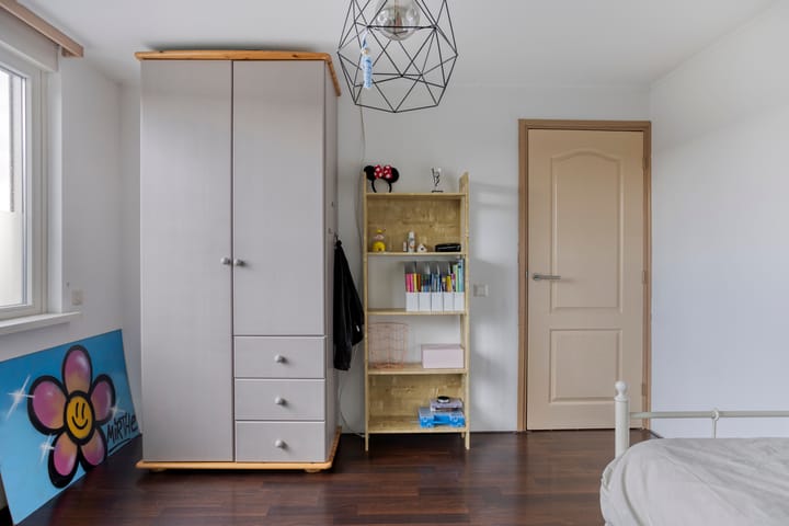 Foto 21 van Robert Scottstraat 138