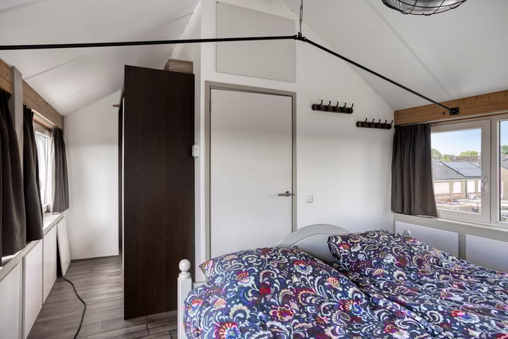 Foto 27 van Robert Scottstraat 138