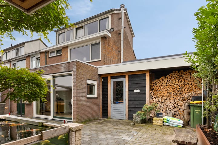 Foto 28 van Robert Scottstraat 138