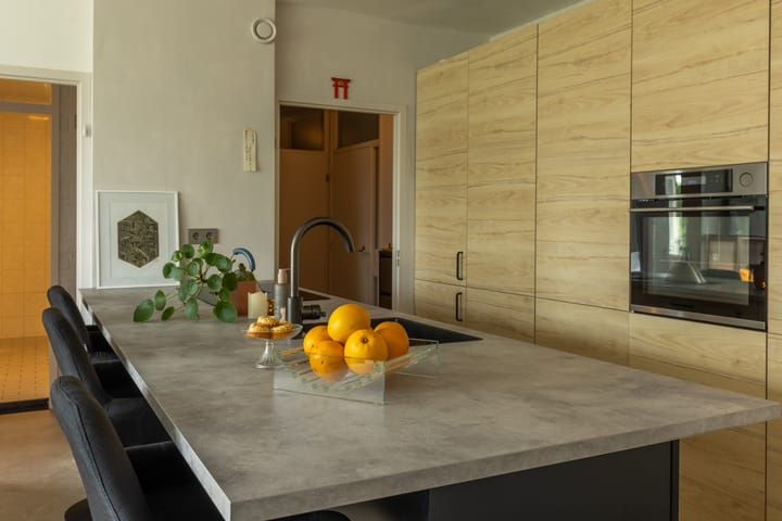 Photo 4 of Heutinkstraat 107