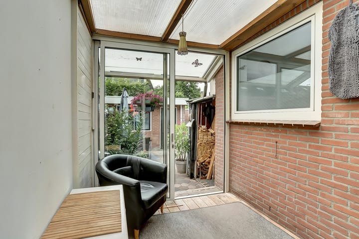 Foto 22 van Van Diemenstraat 92