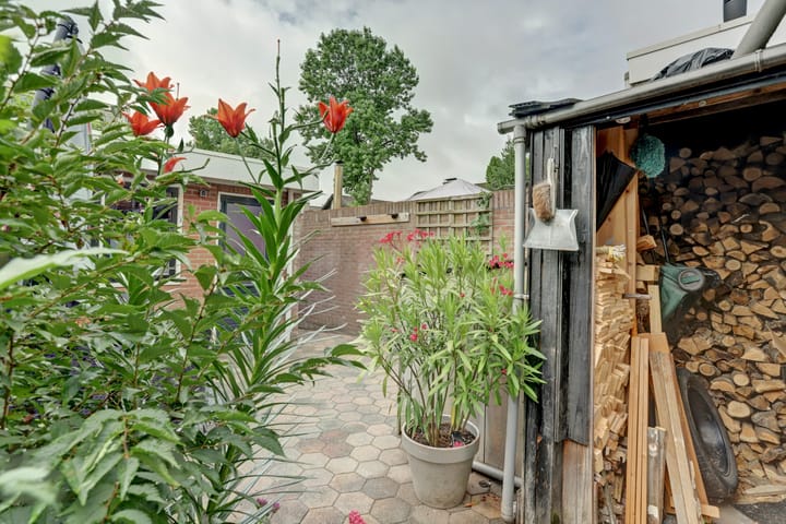 Foto 23 van Van Diemenstraat 92