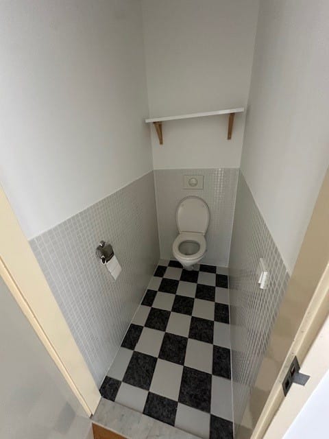 Photo 11 of Nobelstraat 24-B