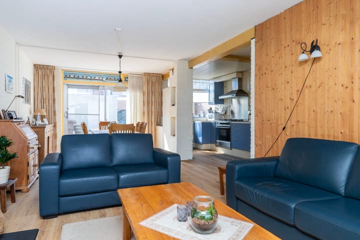 Foto 15 van Mezenlaan 4