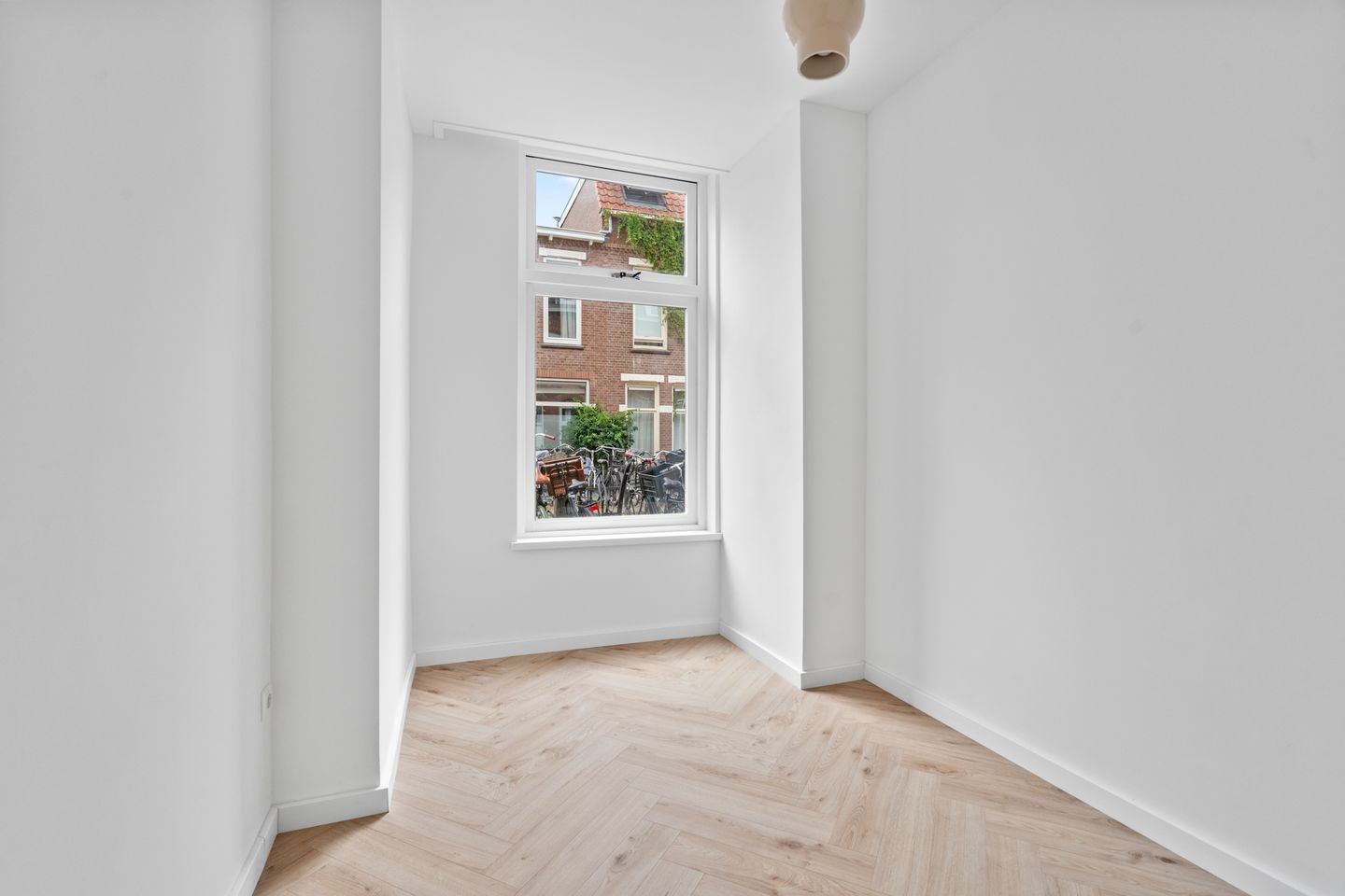 Foto 20 van 2e Delistraat 11-A