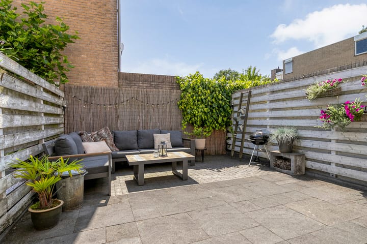 Foto 15 van Gouverneur Houbenstraat 6