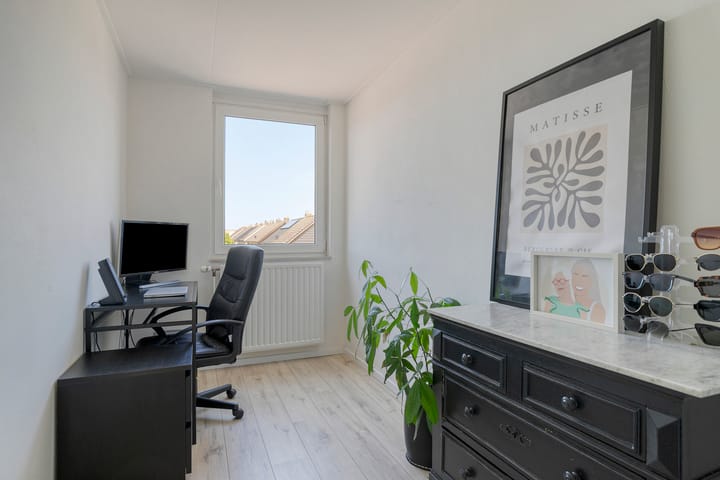 Foto 35 van Gouverneur Houbenstraat 6