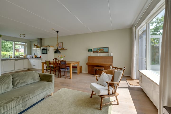 Photo 9 of Vlaggemast 52