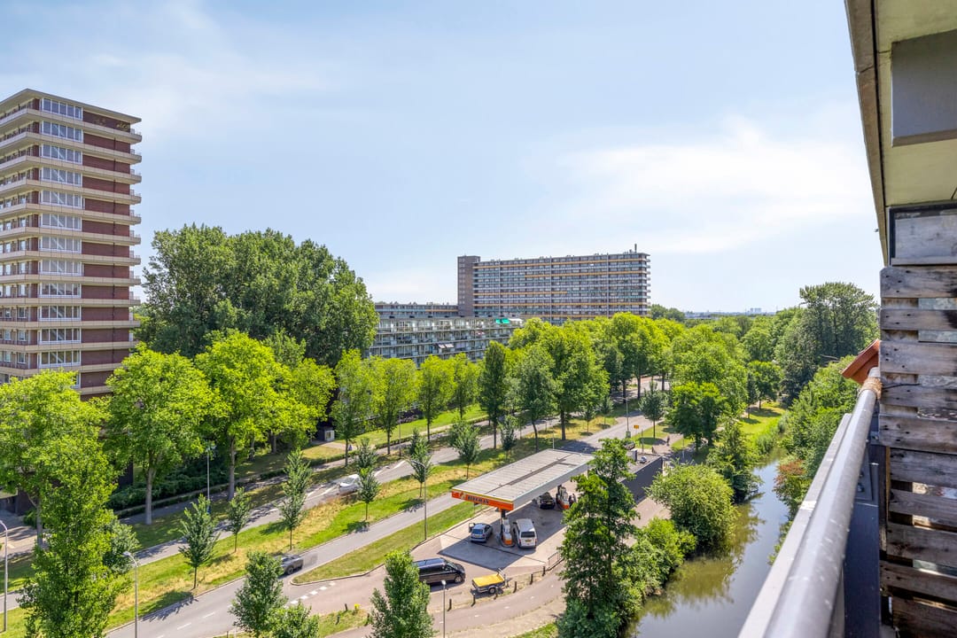 Foto 11 van Roland Holstlaan 985