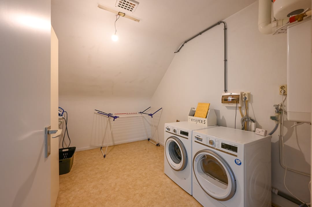 Foto 32 van Sir Winston Churchillln 345