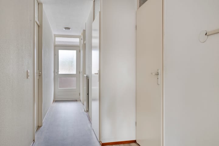 Photo 9 of Schoolstraat 7