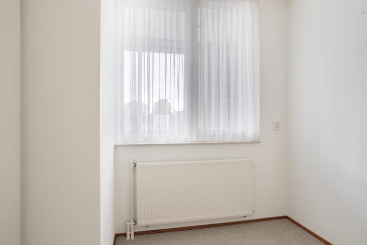 Photo 21 of Schoolstraat 7