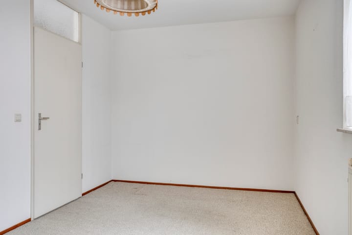 Photo 17 of Schoolstraat 7