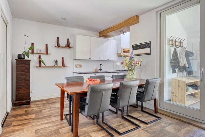 Foto 9 van van der Poest Clementstraat 15