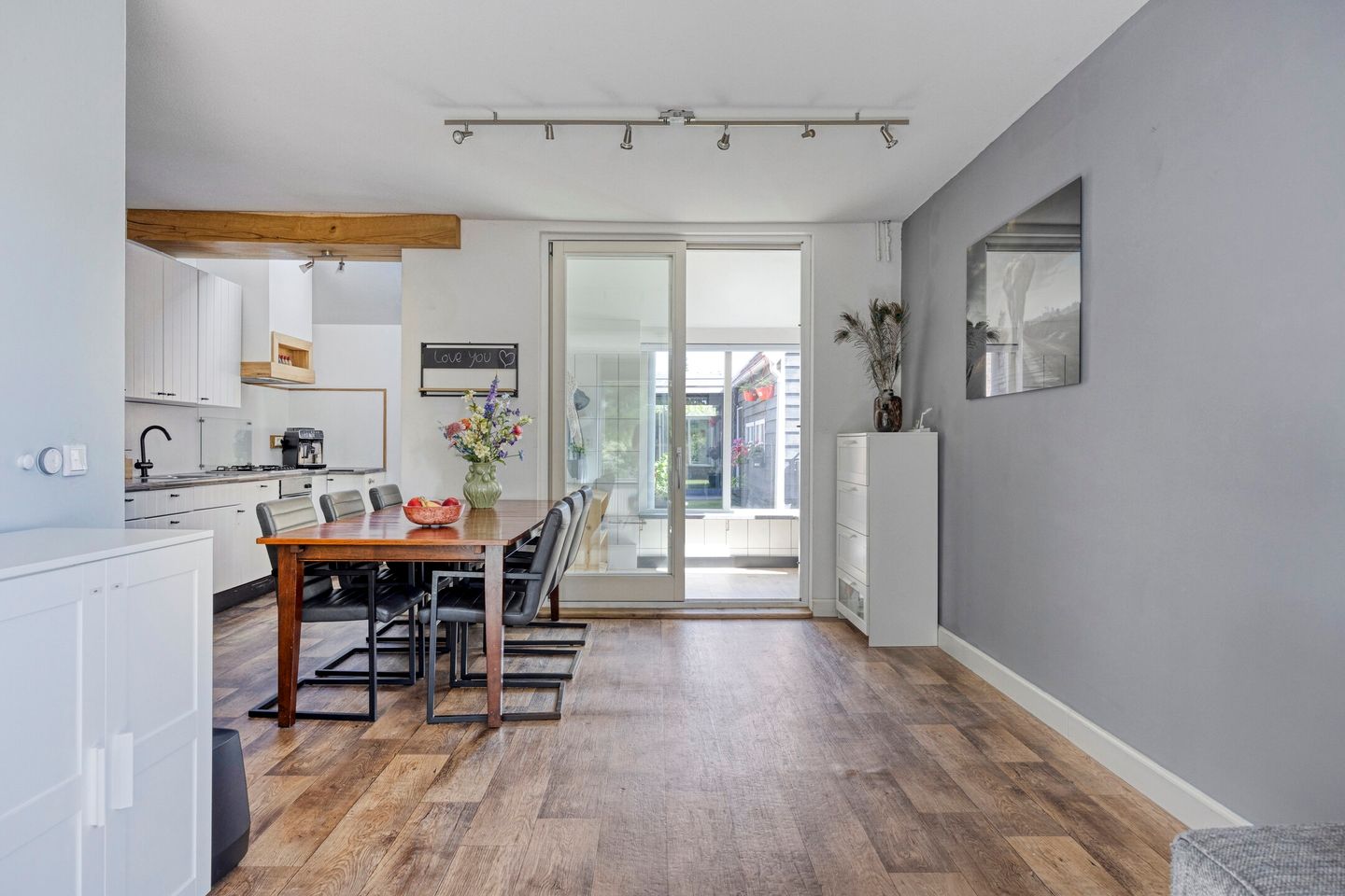 Foto 10 van van der Poest Clementstraat 15