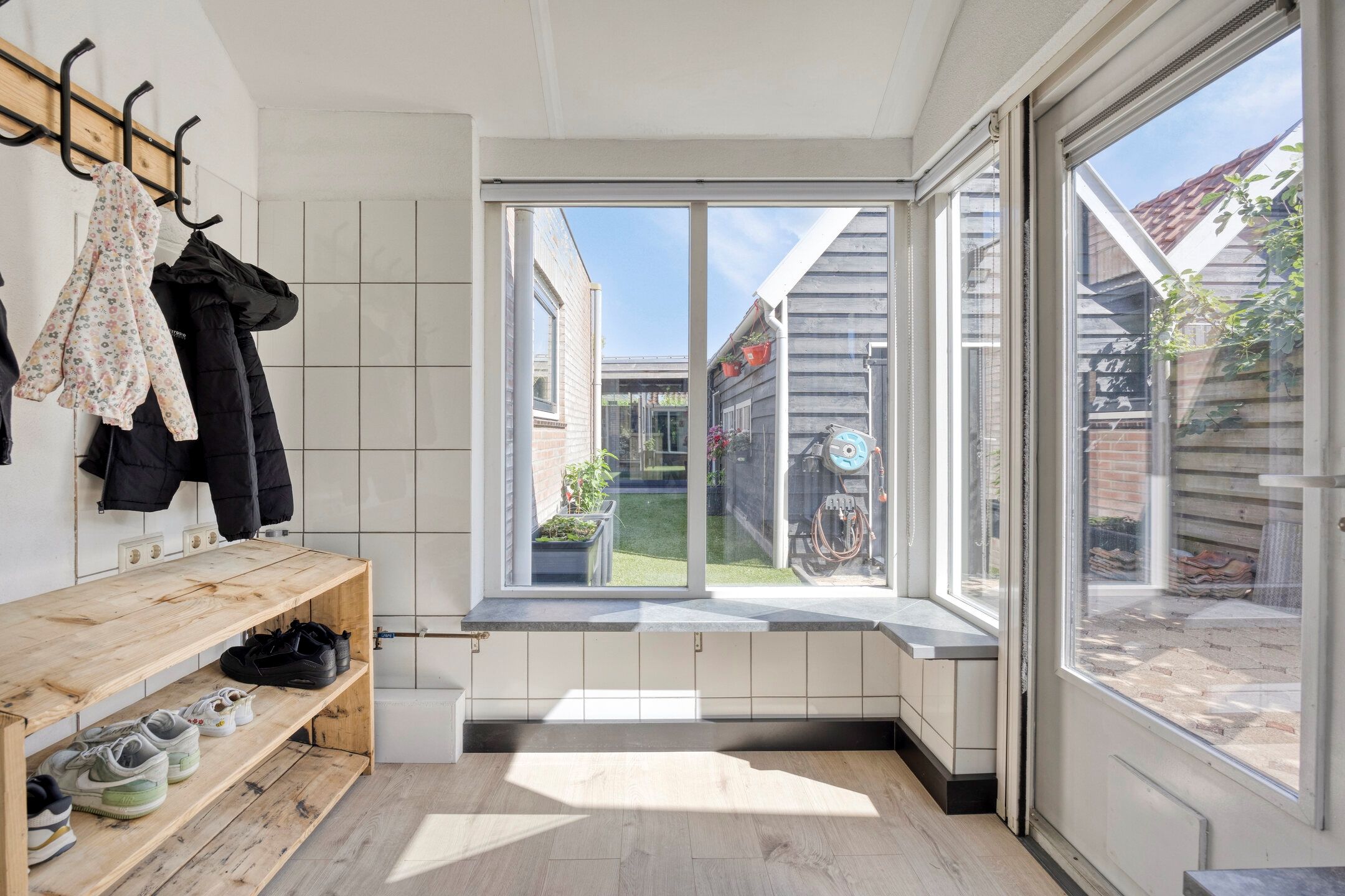 Foto 12 van van der Poest Clementstraat 15