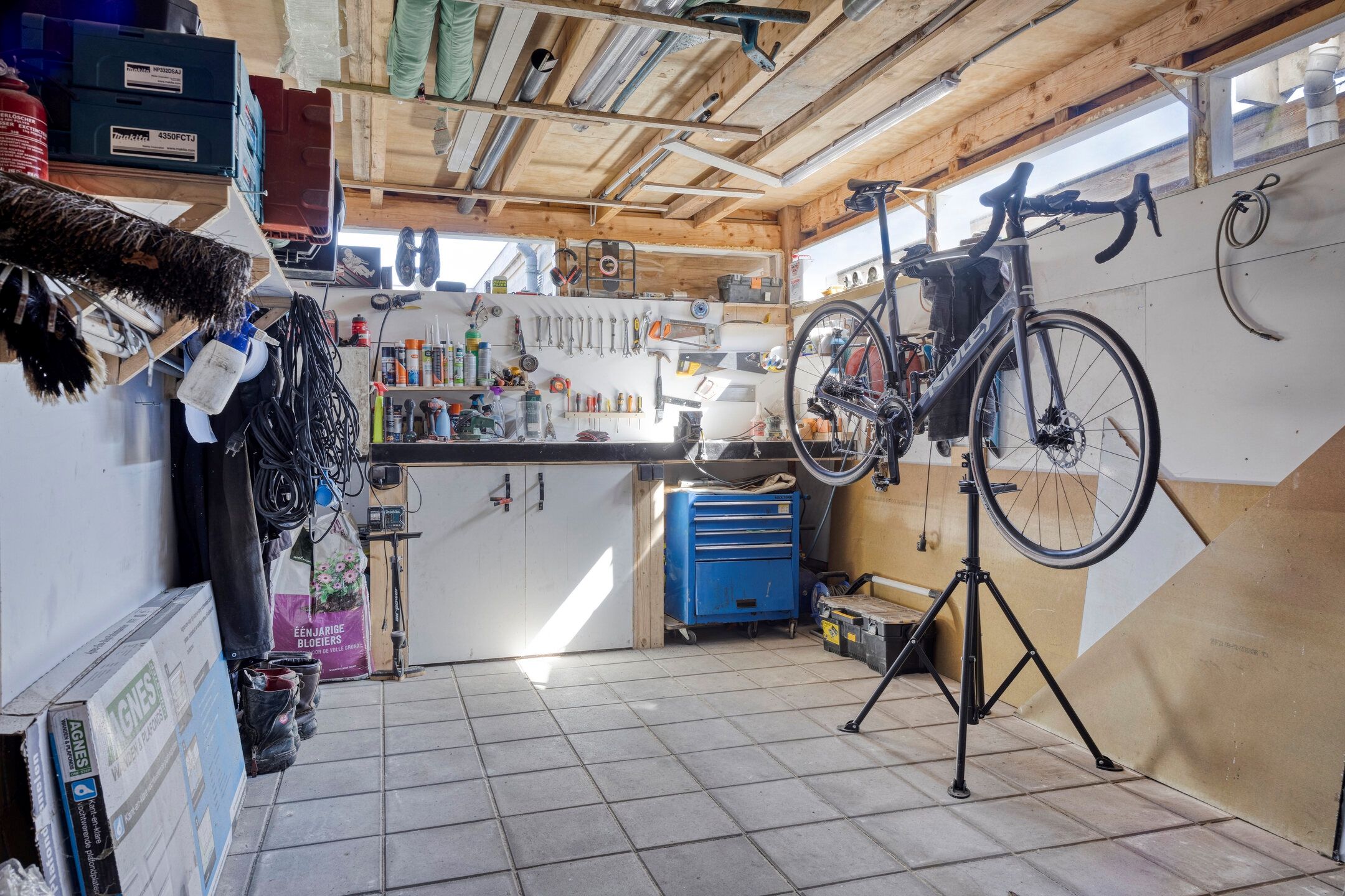 Foto 24 van van der Poest Clementstraat 15