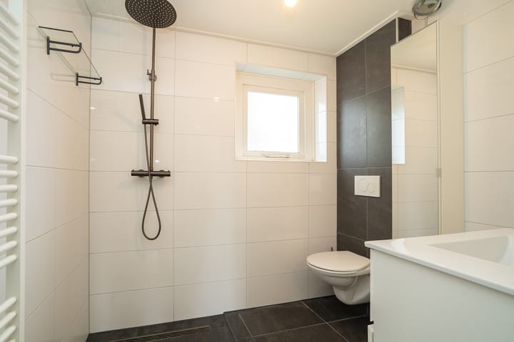 Photo 18 of Janninksweg 38