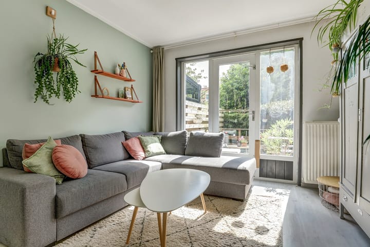 Foto 12 van Pinksterbloemstraat 16